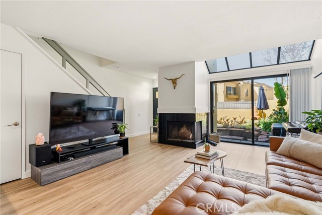 Detail Gallery Image 6 of 26 For 25712 Le Parc #41,  Lake Forest,  CA 92630 - 1 Beds | 1/1 Baths