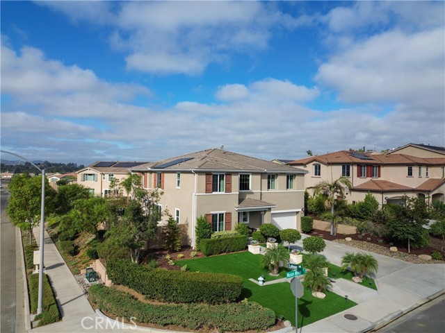 2031 Wagon Wheel Court, Escondido CA: https://media.crmls.org/medias/c916b79d-8065-4e10-8054-de9d68c3c1b2.jpg