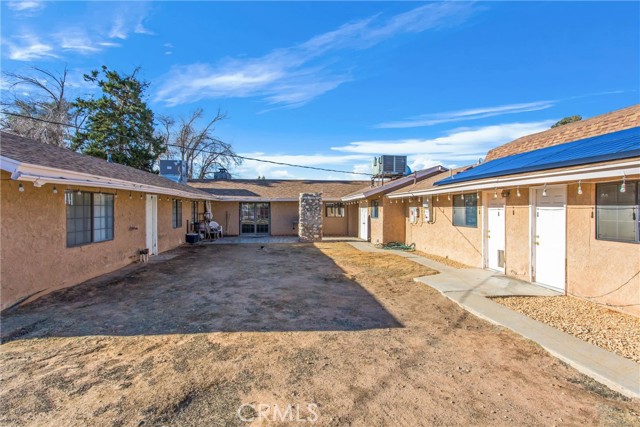 Detail Gallery Image 28 of 45 For 13447 Iroquois Rd, Apple Valley,  CA 92308 - 4 Beds | 3 Baths