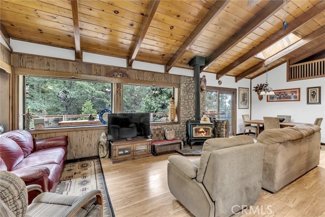 Detail Gallery Image 21 of 72 For 29901 Eagles Nest Dr, Idyllwild,  CA 92549 - 6 Beds | 5 Baths