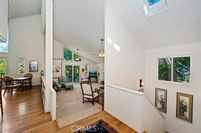 789 Jagerhorn Dr, Lake Arrowhead, CA 92352