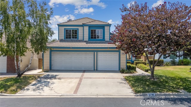 5795 Blackbird Lane, La Verne CA: https://media.crmls.org/medias/c91ae5e8-c244-4418-9161-ce38de203a5d.jpg
