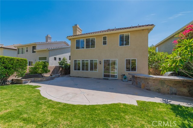 11 Lynnfield, Irvine CA: https://media.crmls.org/medias/c91aec7f-437a-4833-b6cc-ad636ccf88ac.jpg