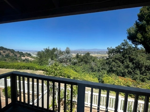 22809 Chardonnay Drive, Diamond Bar CA: https://media.crmls.org/medias/c91cc4c5-1403-4d63-b513-cadcc6eeef54.jpg