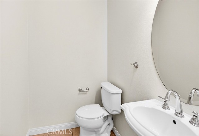 Detail Gallery Image 15 of 53 For 13740 Santa Maria Dr, Rancho Cucamonga,  CA 91739 - 5 Beds | 3/1 Baths