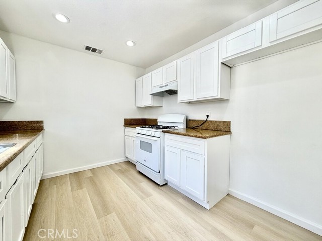 Detail Gallery Image 10 of 30 For 15345 Patricia, Moreno Valley,  CA 92551 - 3 Beds | 2 Baths