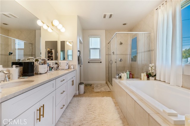 Detail Gallery Image 26 of 39 For 17065 Cantlay, Lake Balboa,  CA 91406 - 4 Beds | 3 Baths