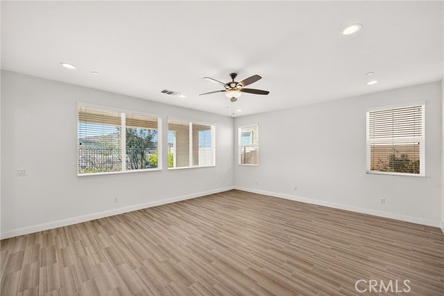 Detail Gallery Image 10 of 75 For 24429 Payton Dr, Lake Elsinore,  CA 92532 - 4 Beds | 3 Baths