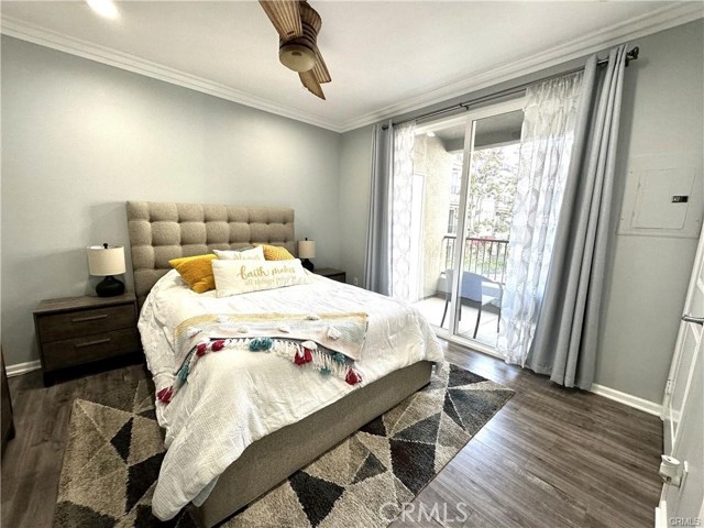 1801 E Katella Avenue, Anaheim CA: https://media.crmls.org/medias/c9209c4a-fb70-4f09-8709-b38666f03b0c.jpg