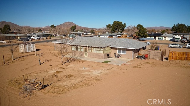 Detail Gallery Image 5 of 41 For 21787 Mescalero Rd, Apple Valley,  CA 92307 - 3 Beds | 2 Baths