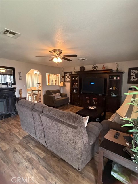 Detail Gallery Image 41 of 46 For 5109 Center, Modesto,  CA 95357 - 2 Beds | 2 Baths