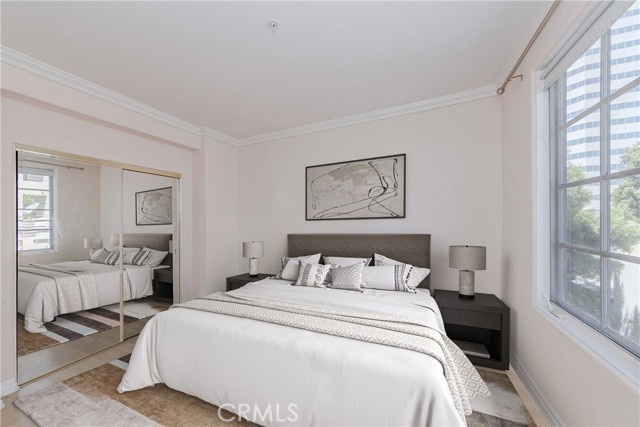 1250 Midvale Avenue, Los Angeles CA: https://media.crmls.org/medias/c921975f-e5b4-45e4-8adf-c9bec0606640.jpg