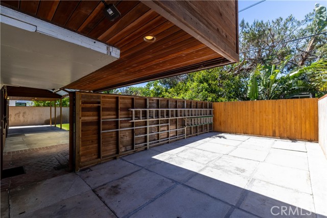 Detail Gallery Image 42 of 78 For 2405 Tustin Ave, Costa Mesa,  CA 92627 - 5 Beds | 4/1 Baths