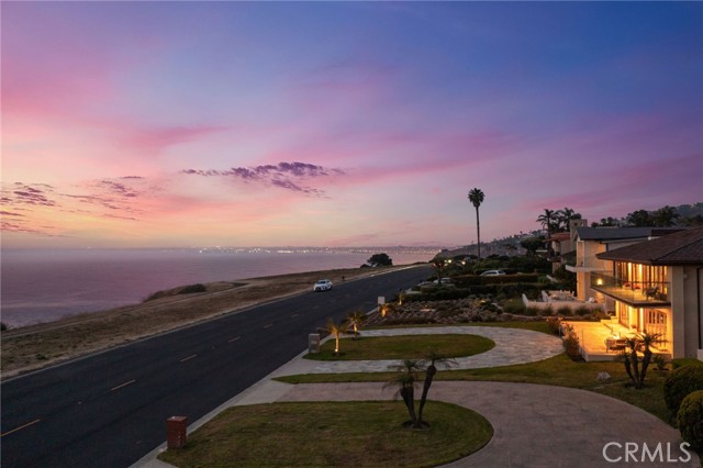 1640 Paseo Del Mar, Palos Verdes Estates, California 90274, 5 Bedrooms Bedrooms, ,2 BathroomsBathrooms,Single Family Residence,For Sale,Paseo Del Mar,SB24124278