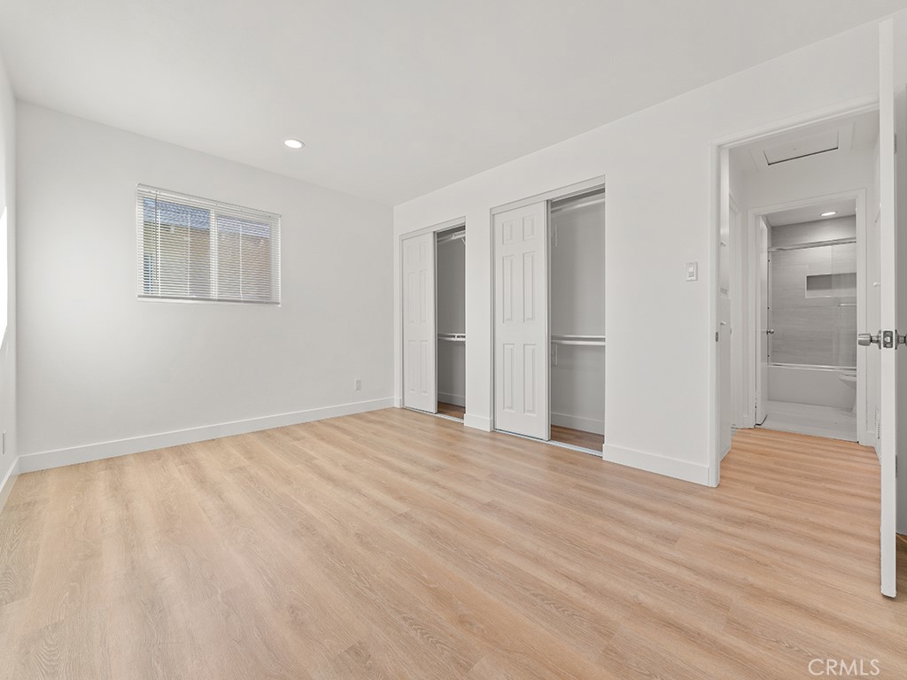 MLS #OC25238691 image #22