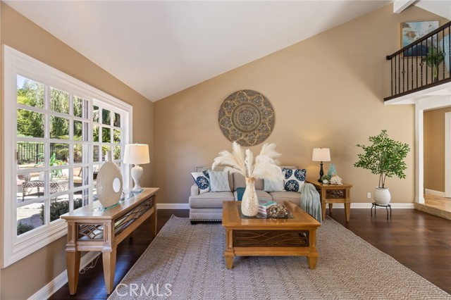 Detail Gallery Image 13 of 62 For 22481 Almaden, Mission Viejo,  CA 92691 - 4 Beds | 2/1 Baths