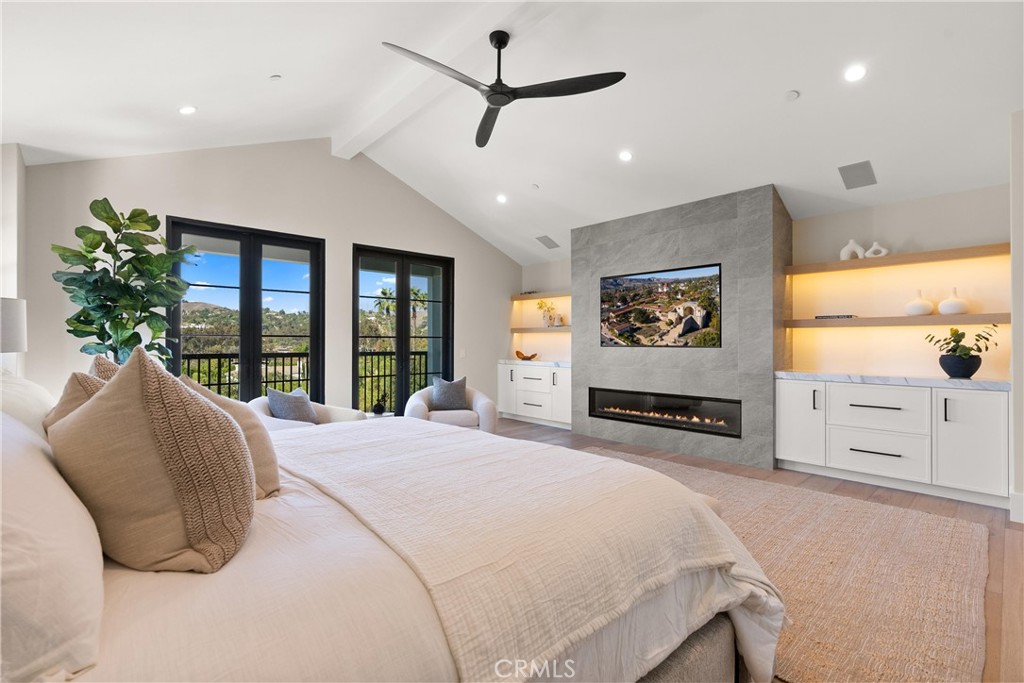 MLS #OC25251950 image #36