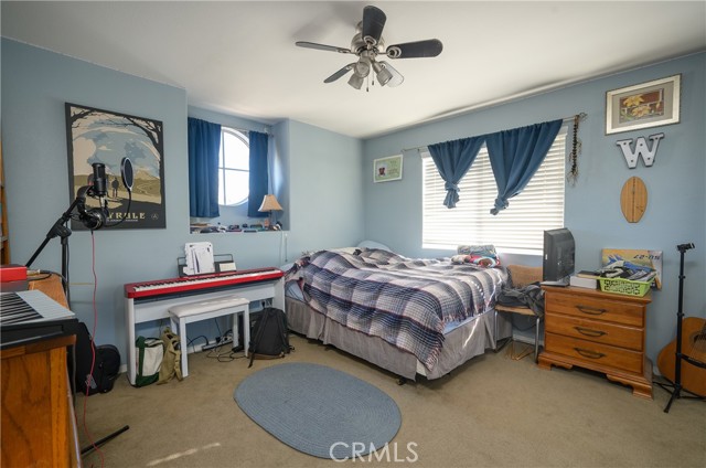 23791 Via De Gema Linda, Murrieta CA: https://media.crmls.org/medias/c92383c7-16fc-4f32-ace1-12a7c1ce7e83.jpg