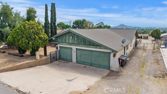 Detail Gallery Image 4 of 68 For 4110 Crestview Dr, Norco,  CA 92860 - 4 Beds | 2 Baths