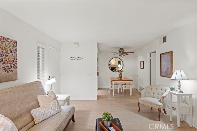Detail Gallery Image 8 of 34 For 1111 Packers Cir Ci27,  Tustin,  CA 92780 - 1 Beds | 1 Baths