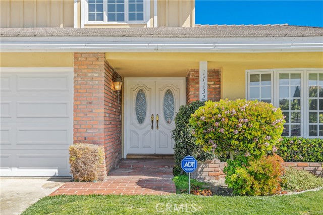 Image 3 for 17132 Newquist Ln, Huntington Beach, CA 92649