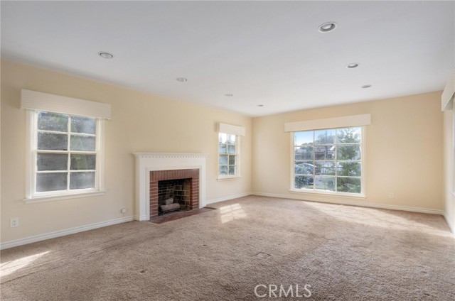 1207 S Broadway, Santa Ana, CA, 92707 1207 S Broadway, Santa Ana, CA, 92707