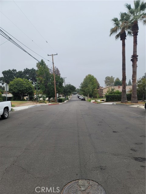 Street view from the front toward E. Foothill bl.,