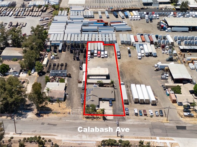 10566 Calabash Avenue, Fontana CA: https://media.crmls.org/medias/c9273889-a804-4fef-8287-a7a1f89ad7c3.jpg