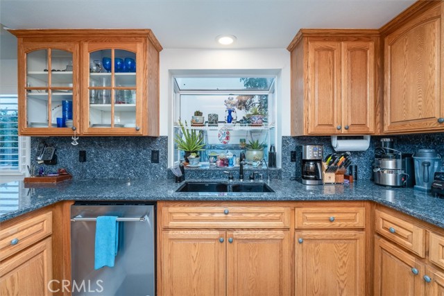 Detail Gallery Image 11 of 46 For 4818 Oakdale Dr, Mariposa,  CA 95338 - 3 Beds | 2/1 Baths