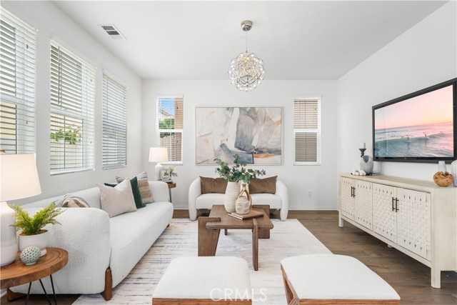 Detail Gallery Image 6 of 59 For 333 Calle Elegante, Lake Forest,  CA 92630 - 3 Beds | 2/1 Baths