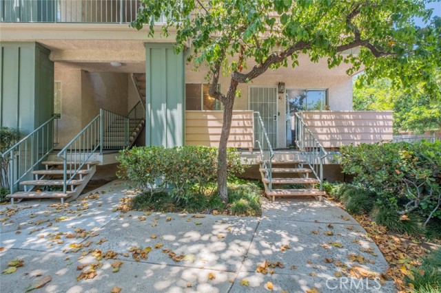 Detail Gallery Image 1 of 1 For 13144 Bromont Ave #41,  Sylmar,  CA 91342 - 2 Beds | 2 Baths