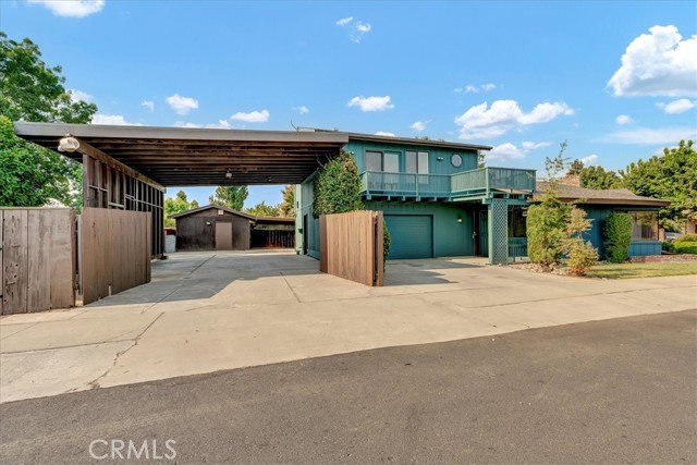 Detail Gallery Image 3 of 43 For 798 N Pepper St, Woodlake,  CA 93286 - 4 Beds | 3/1 Baths