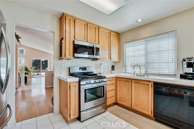 Detail Gallery Image 7 of 28 For 29946 Fernleaf Dr, Menifee,  CA 92584 - 2 Beds | 2 Baths