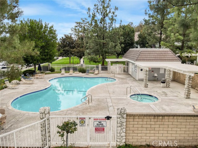 Detail Gallery Image 24 of 28 For 26788 Claudette St #353,  Canyon Country,  CA 91351 - 3 Beds | 2 Baths