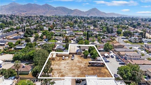 Detail Gallery Image 45 of 58 For 22432 Van Buren St, Grand Terrace,  CA 92313 - 4 Beds | 2 Baths