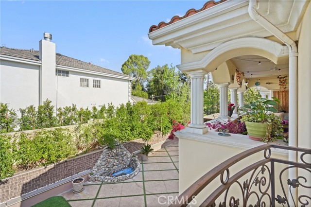5108 Otis Avenue, Tarzana CA: https://media.crmls.org/medias/c92ccf97-a9e6-4c0f-a57e-fe3317a1fc00.jpg