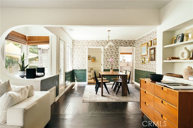 2319 S Corning Street, Los Angeles CA: https://media.crmls.org/medias/c92e170b-9385-4d28-9509-bcdd26ad5ebf.jpg