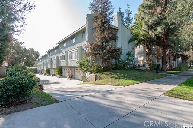 1454 E Orange Grove Blvd #4, Pasadena, CA 91104