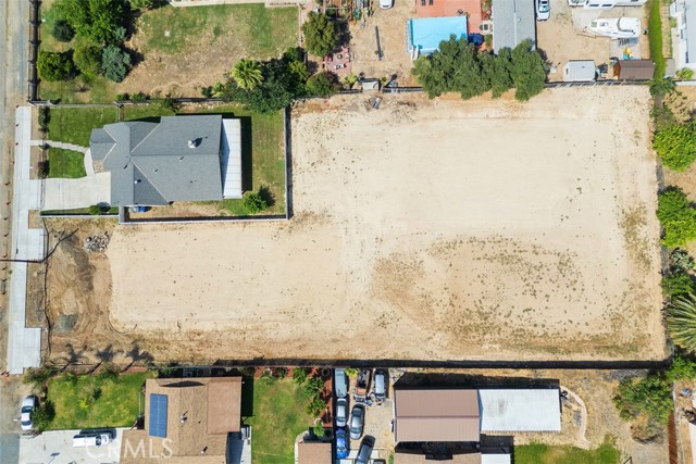 9261 Duncan, Riverside CA: https://media.crmls.org/medias/c92fe8db-5b80-42b4-a865-29704d8b4fb5.jpg