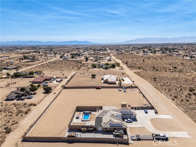 10124 Mesa Road, Victorville CA: https://media.crmls.org/medias/c9312fb0-d653-4909-80b5-324b35420493.jpg
