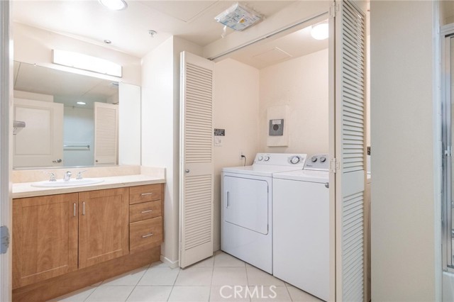 Detail Gallery Image 19 of 32 For 267 S San Pedro St #210,  Los Angeles,  CA 90012 - 2 Beds | 2 Baths