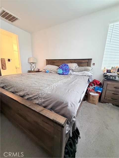 16584 Poppy Seed Ln, Fontana CA: https://media.crmls.org/medias/c93306c1-8bfa-4683-b5a6-ca1e16d98700.jpg