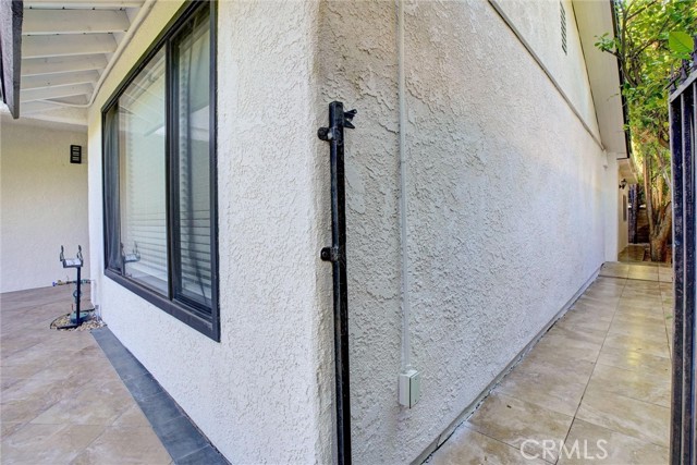 Detail Gallery Image 32 of 38 For 21058 Schoenborn St, Canoga Park,  CA 91304 - 4 Beds | 3 Baths