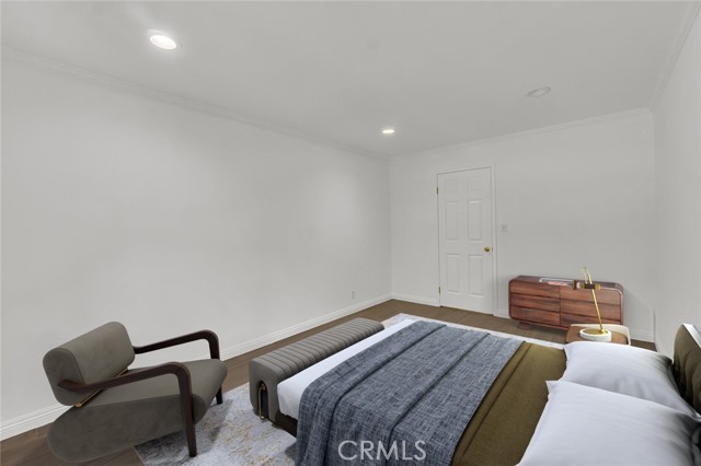 200 Mcneil Lane, Newport Beach CA: https://media.crmls.org/medias/c933f7a8-8866-481c-9784-3d383ec4c128.jpg