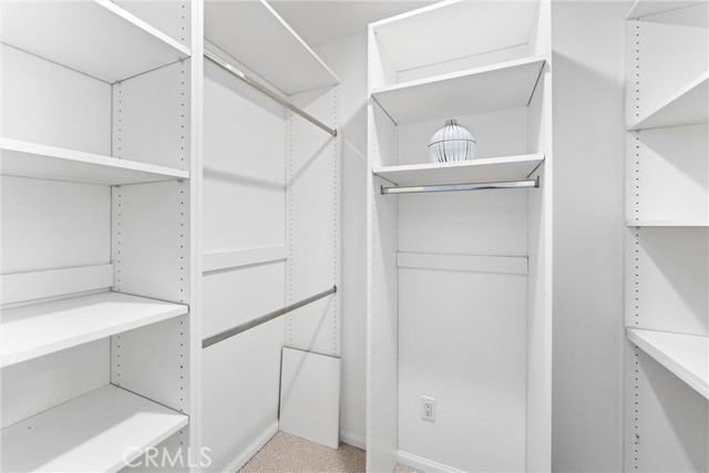 Detail Gallery Image 18 of 36 For 126 47th Street #1,  Newport Beach,  CA 92663 - 3 Beds | 2/1 Baths