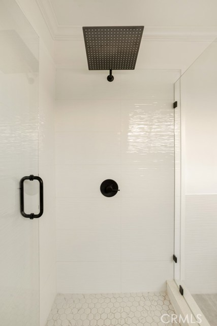 1585 Miramar Drive, Newport Beach CA: https://media.crmls.org/medias/c935d0bb-0119-423d-8fa3-d828a503a2f7.jpg