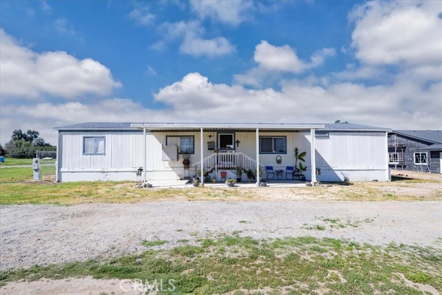 Detail Gallery Image 5 of 49 For 31175 Chade, Menifee,  CA 92584 - 6 Beds | 4 Baths