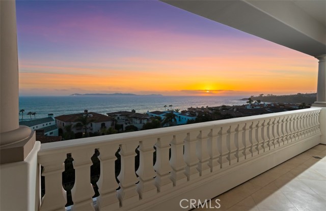 71 Ritz Cove Drive, Dana Point CA: https://media.crmls.org/medias/c93754fa-d381-41cb-89a0-6e8f3cd9b075.jpg