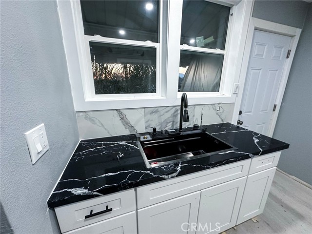 3039 Date Street, Riverside CA: https://media.crmls.org/medias/c93797a6-5093-463b-81ba-8d079066b4a8.jpg
