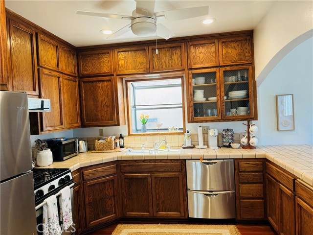 87 Rivo Alto Canal, Long Beach CA: https://media.crmls.org/medias/c9384ae8-5248-4c10-adf0-faef416bf48c.jpg